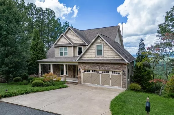 596 Loftis Mountain, Blairsville, GA 30512