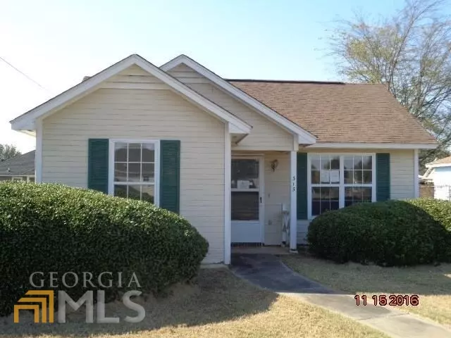 313 Johnson, Warner Robins, GA 31093