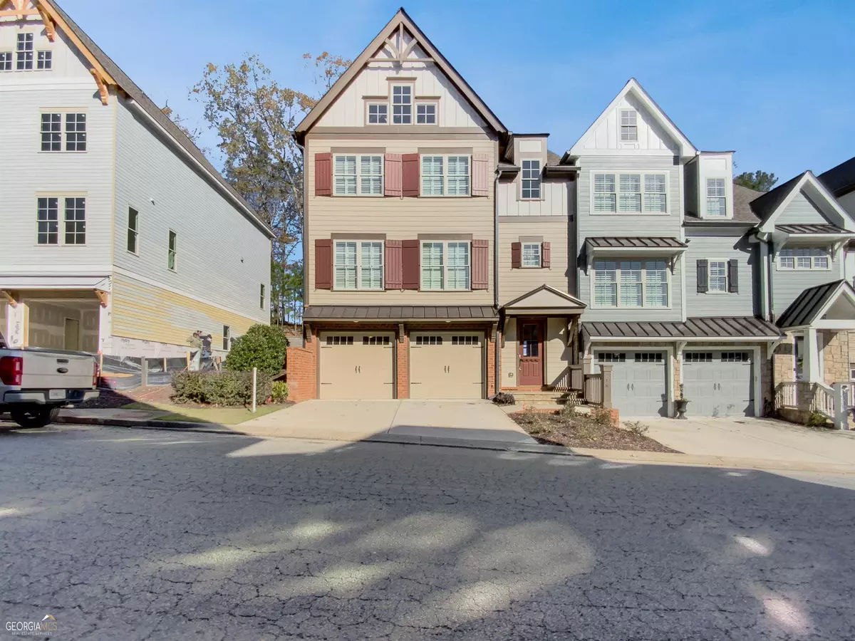 Canton, GA 30114,218 Trecastle SQ