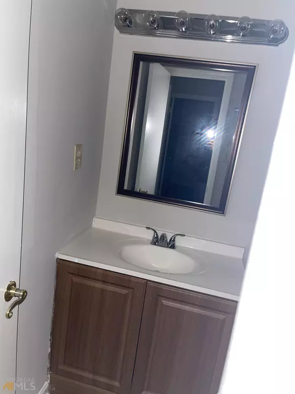 Riverdale, GA 30296,6316 Steepleridge CT