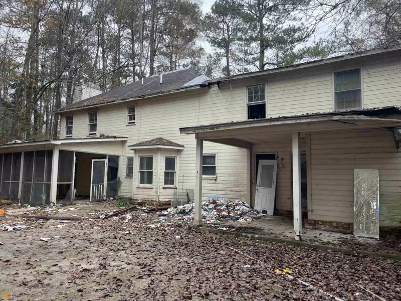 697 Lokchapee LNDG, Macon, GA 31204