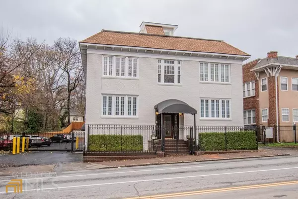 Atlanta, GA 30308,673 NE Boulevard NE #13