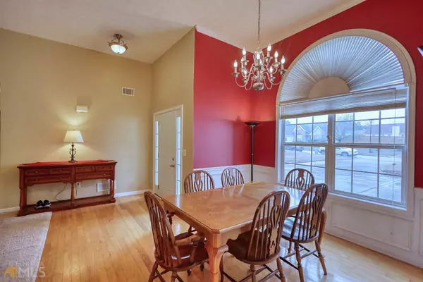 Loganville, GA 30052,3926 Rock Hollow DR