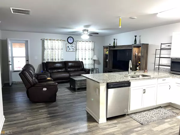 Lagrange, GA 30241,206 Tamarack DR