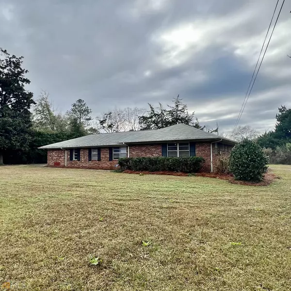 114 Lincoln, Statesboro, GA 30461