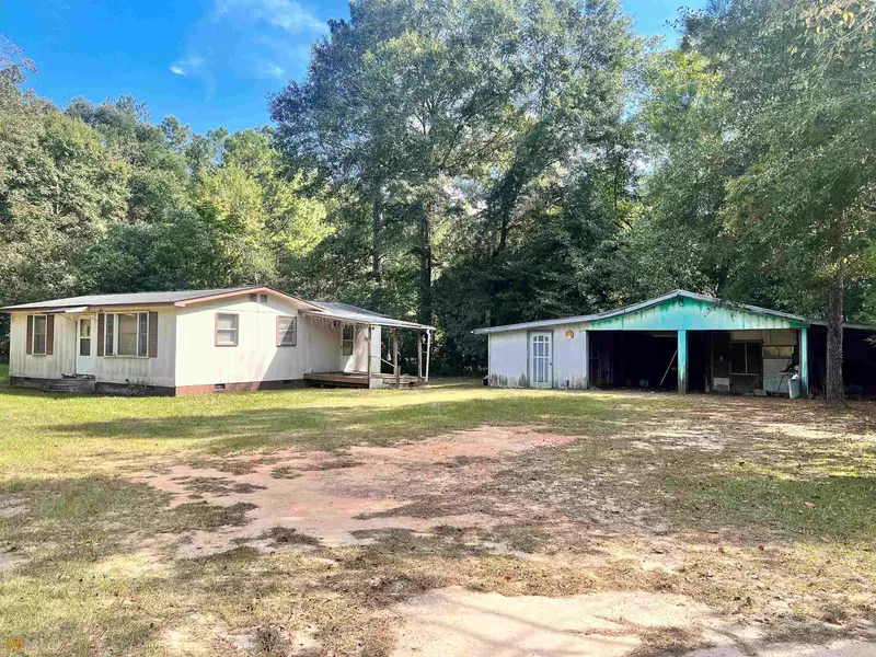 466 Perkins RD, Millen, GA 30442