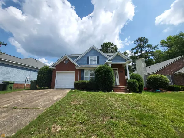 5709 Lakepointe, Columbus, GA 31907