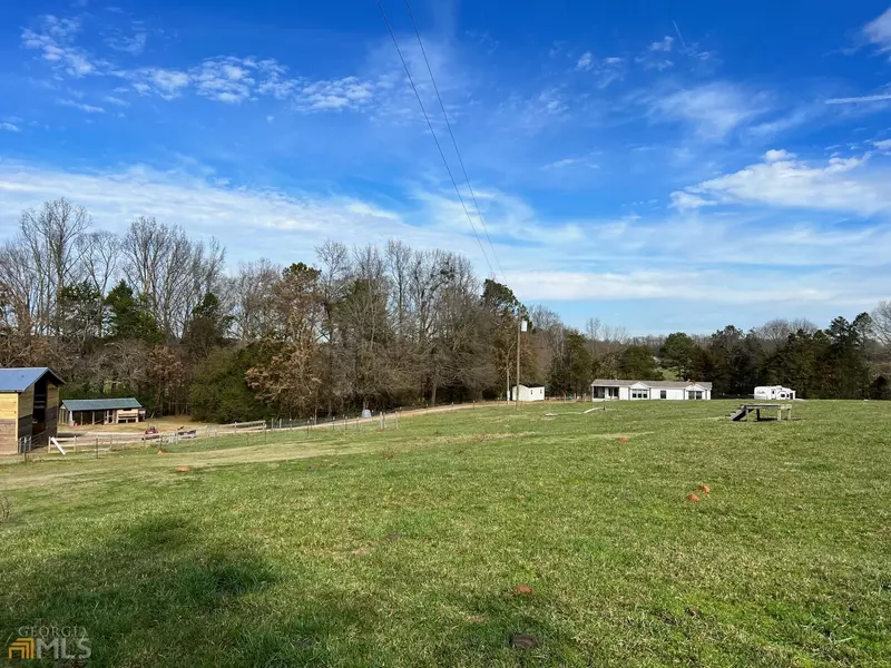 2556 Sanders RD, Elberton, GA 30635