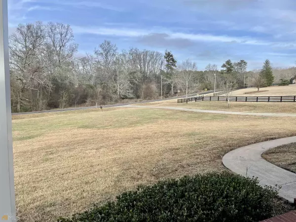 Hoschton, GA 30548,799 Marshall Clark RD