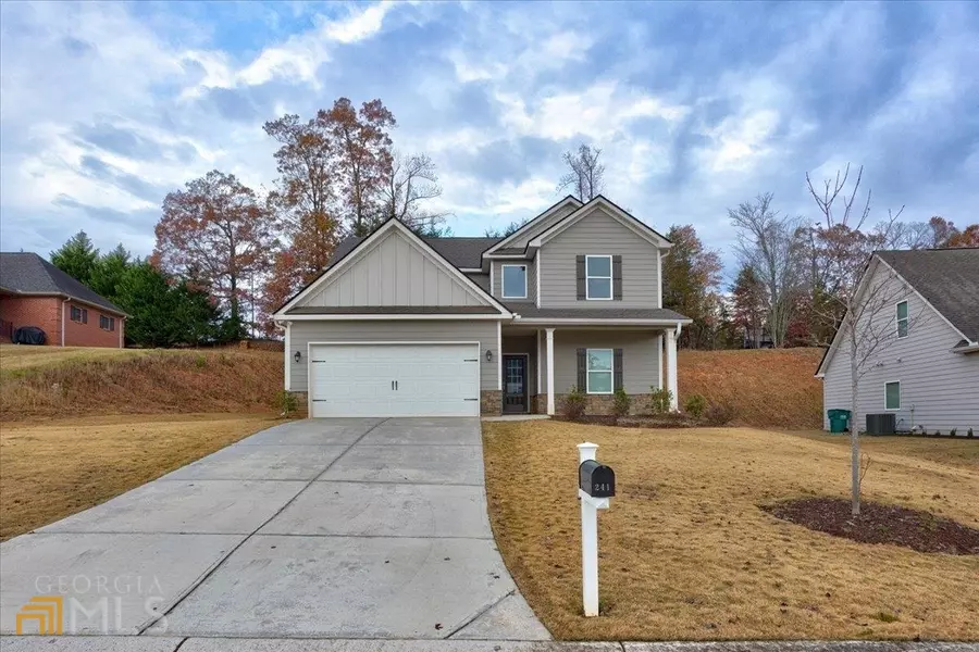 241 Huntington Manor, Cornelia, GA 30531