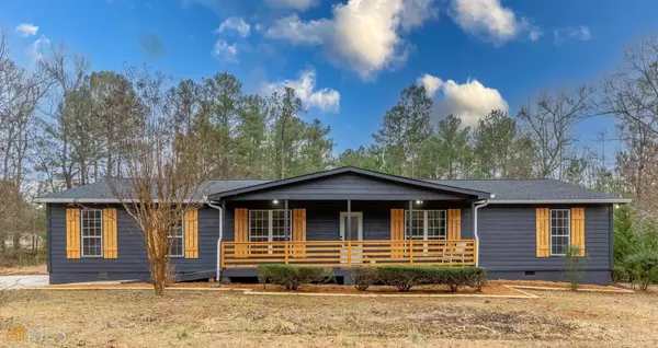 944 Lee LN, Greenville, GA 30222