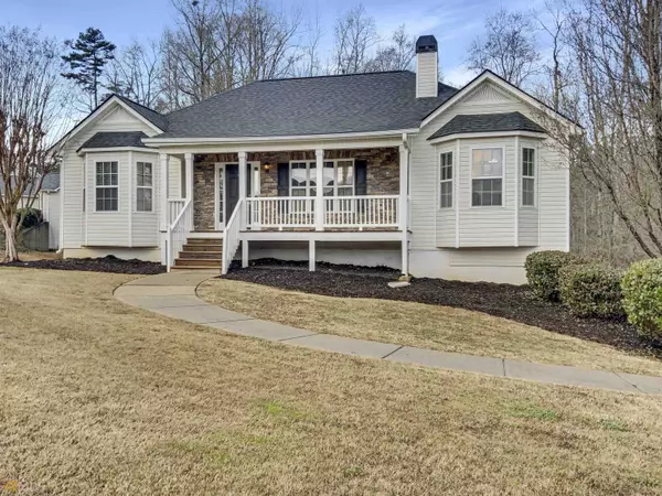 33 Mary Dean LN, Hiram, GA 30141