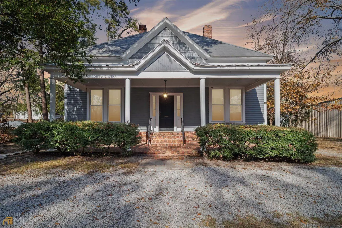 Statesboro, GA 30458,17 E Olliff ST