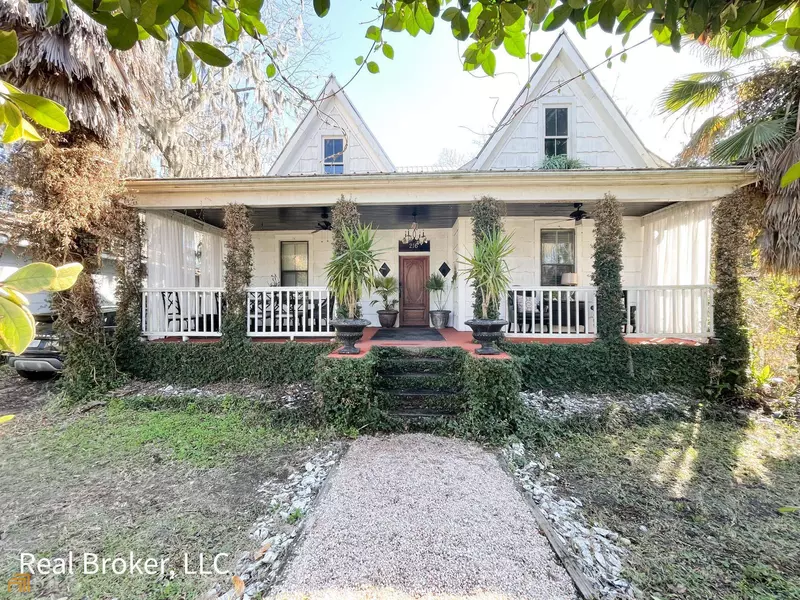 216 Bonaventure, Savannah, GA 31404