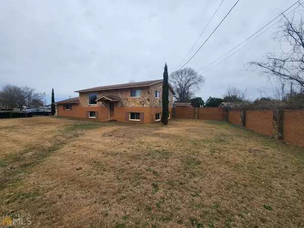 Warner Robins, GA 31093,1901 Elberta RD