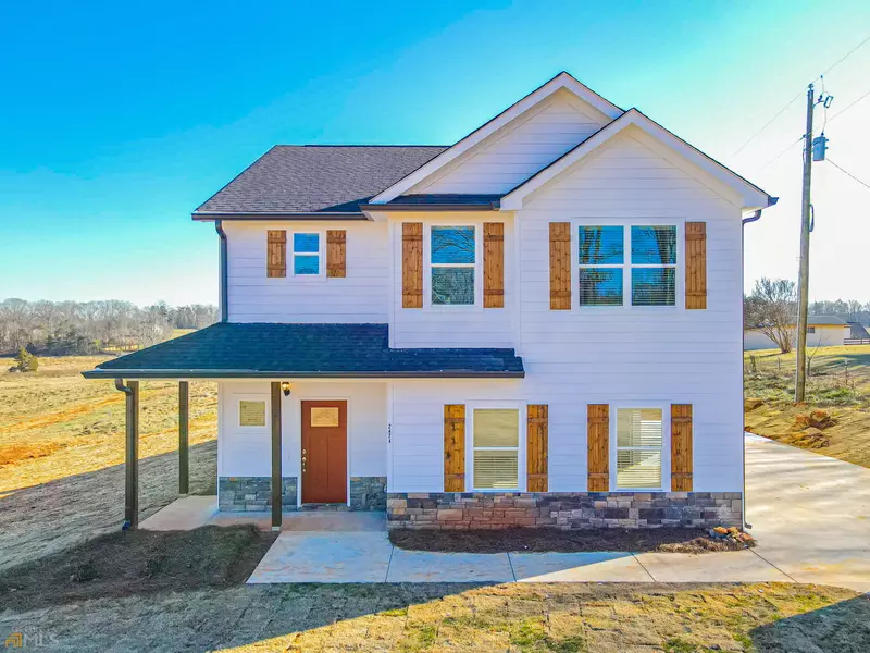 6584 River Station, Lula, GA 30554