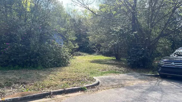 Macon, GA 31206,526 Villa Crest AVE