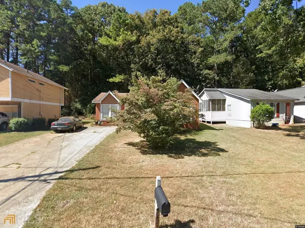 1951 Marbut Forest, Lithonia, GA 30058