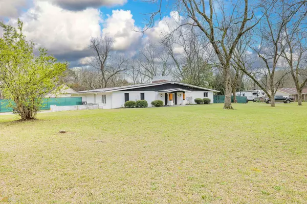 Barnesville, GA 30204,312 Collier RD