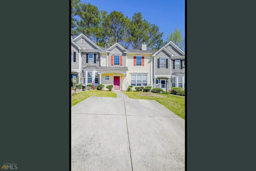 1691 Camden Forrest, Riverdale, GA 30296