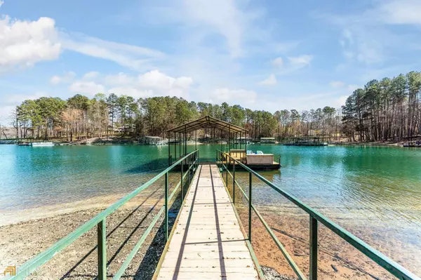 Martin, GA 30557,120 Peninsula PT