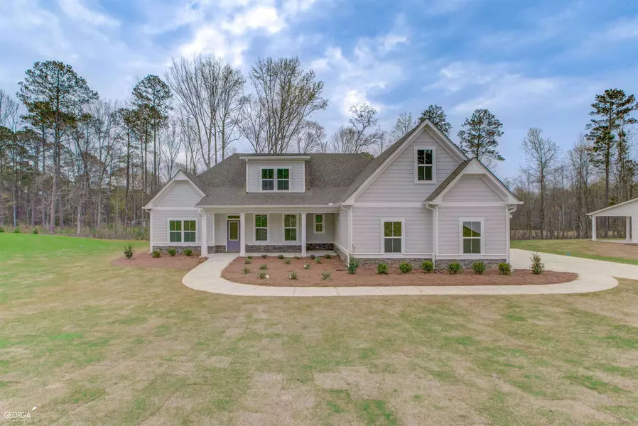 33 Radnor DR, Senoia, GA 30276