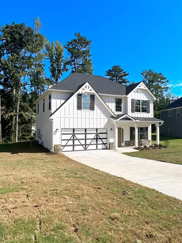 74 Pinehaven, Newnan, GA 30265