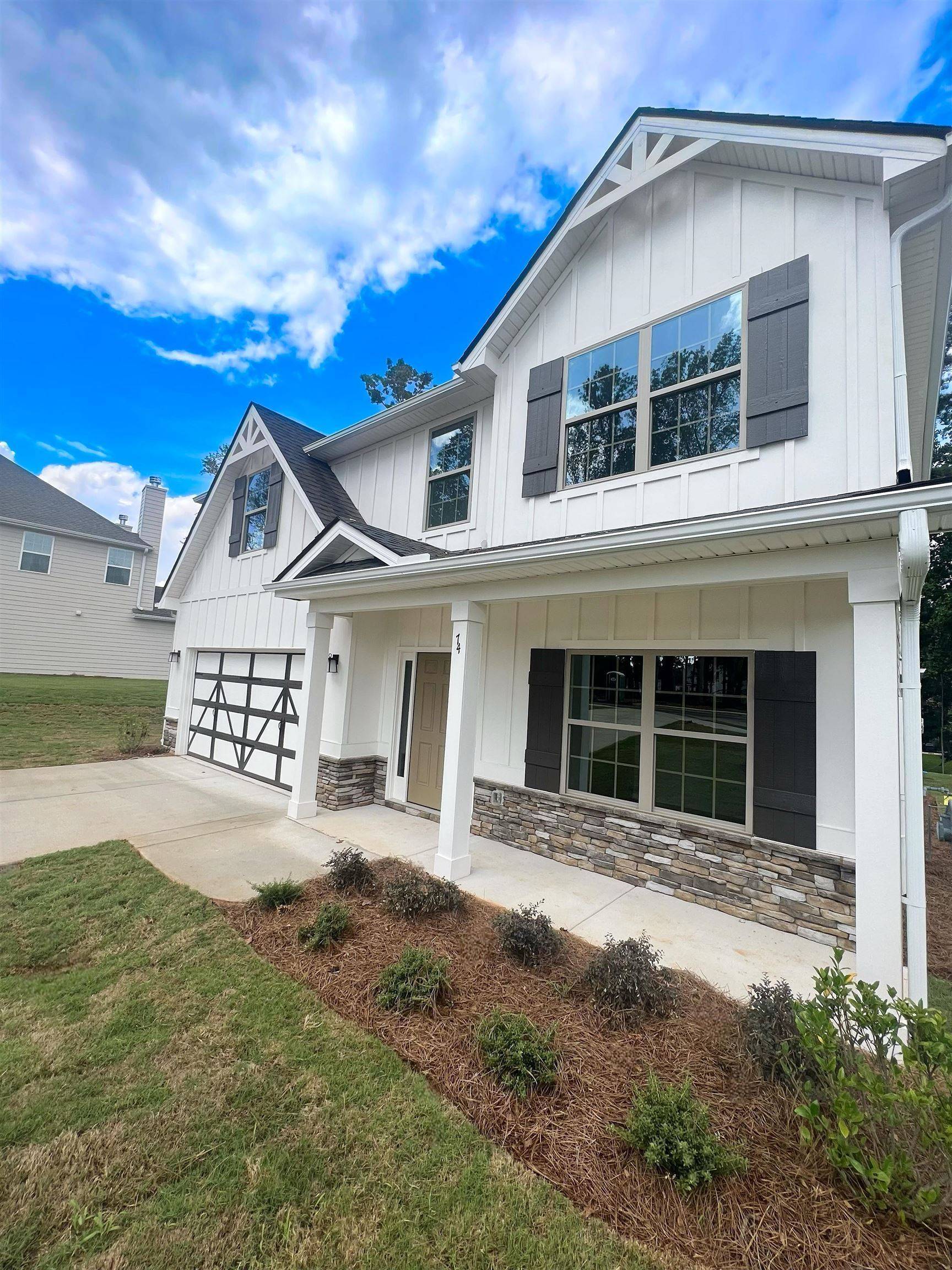 Newnan, GA 30265,74 Pinehaven DR #9