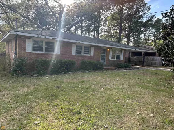 142 Pinewood, Gray, GA 31032