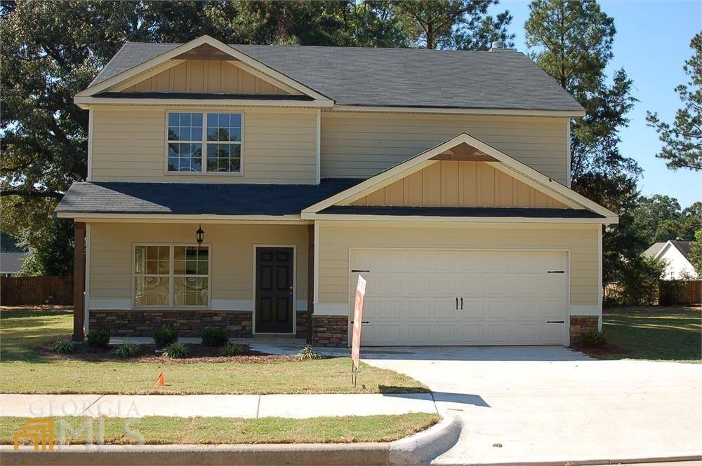 210 Cade Terrace TER, Warner Robins, GA 31088