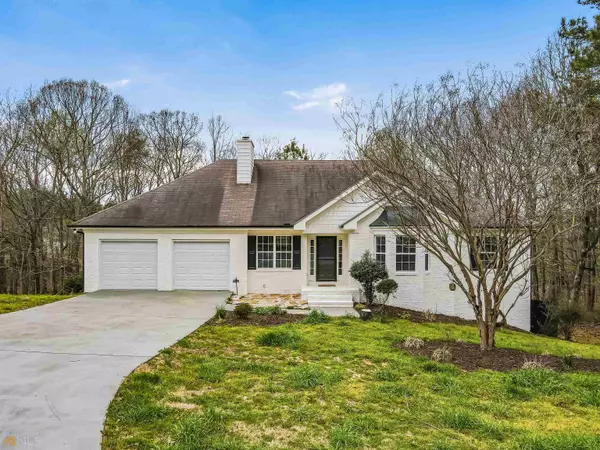 89 W Scott CT, Fairmount, GA 30139