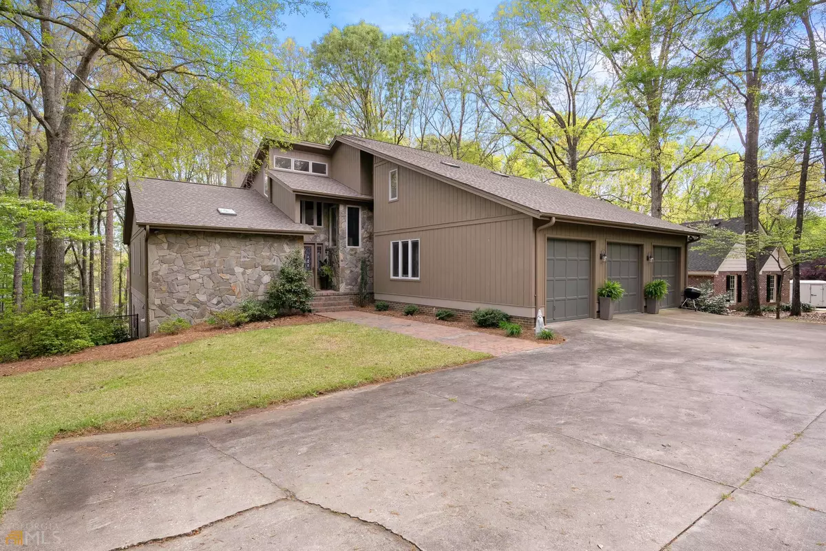 Townville, SC 29689,122 Paradise CIR