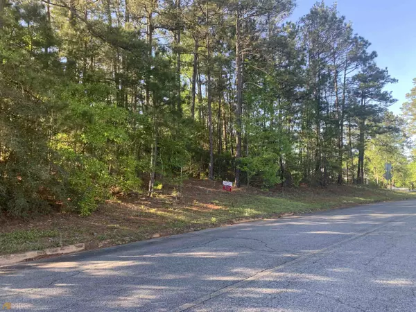 2534 NW Melody WAY, Milledgeville, GA 31061