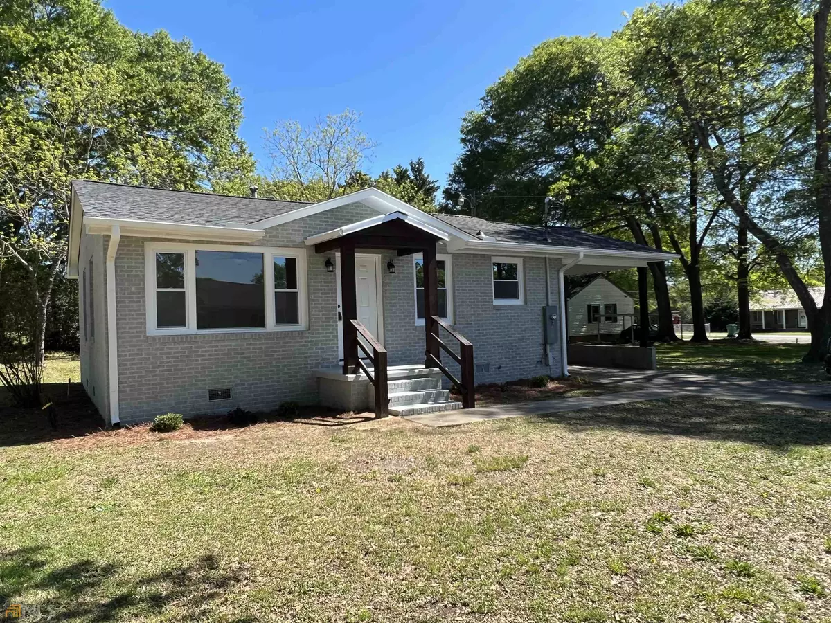 Lavonia, GA 30553,204 Beecher ST