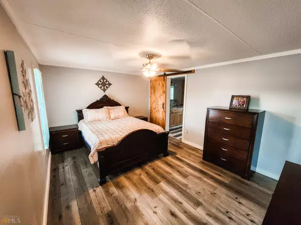 Eatonton, GA 31024,289 Burtom RD