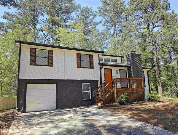 3526 Ridgetop, Ellenwood, GA 30294