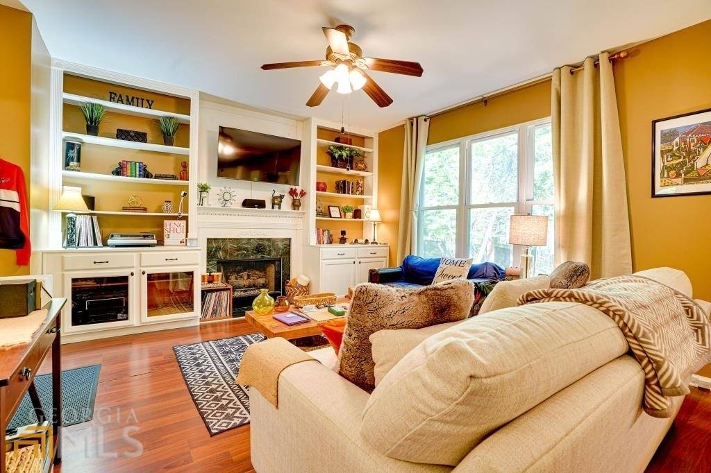 Johns Creek, GA 30022,210 Timber Bridge CT