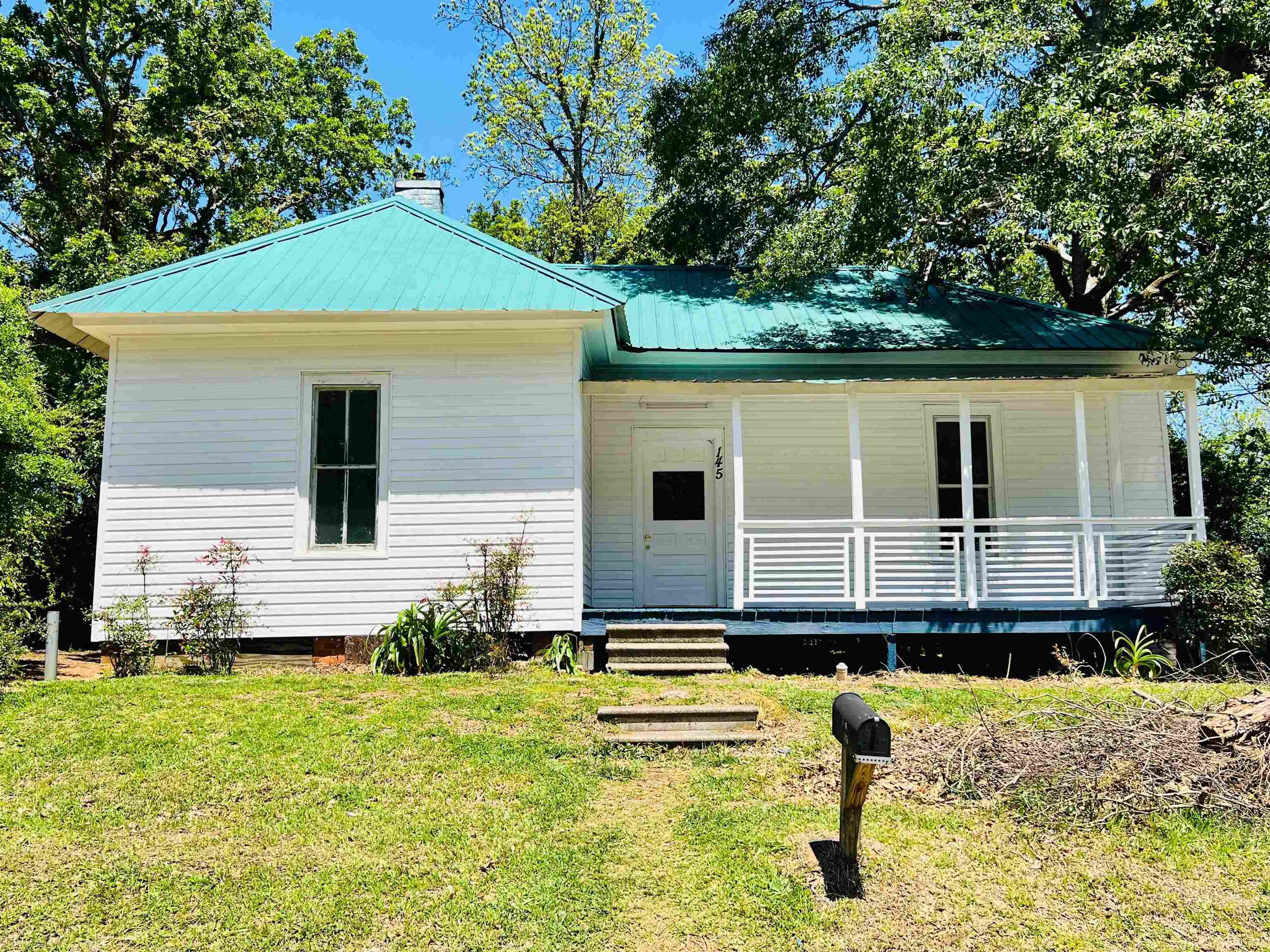 145 Spalding ST, Griffin, GA 30223