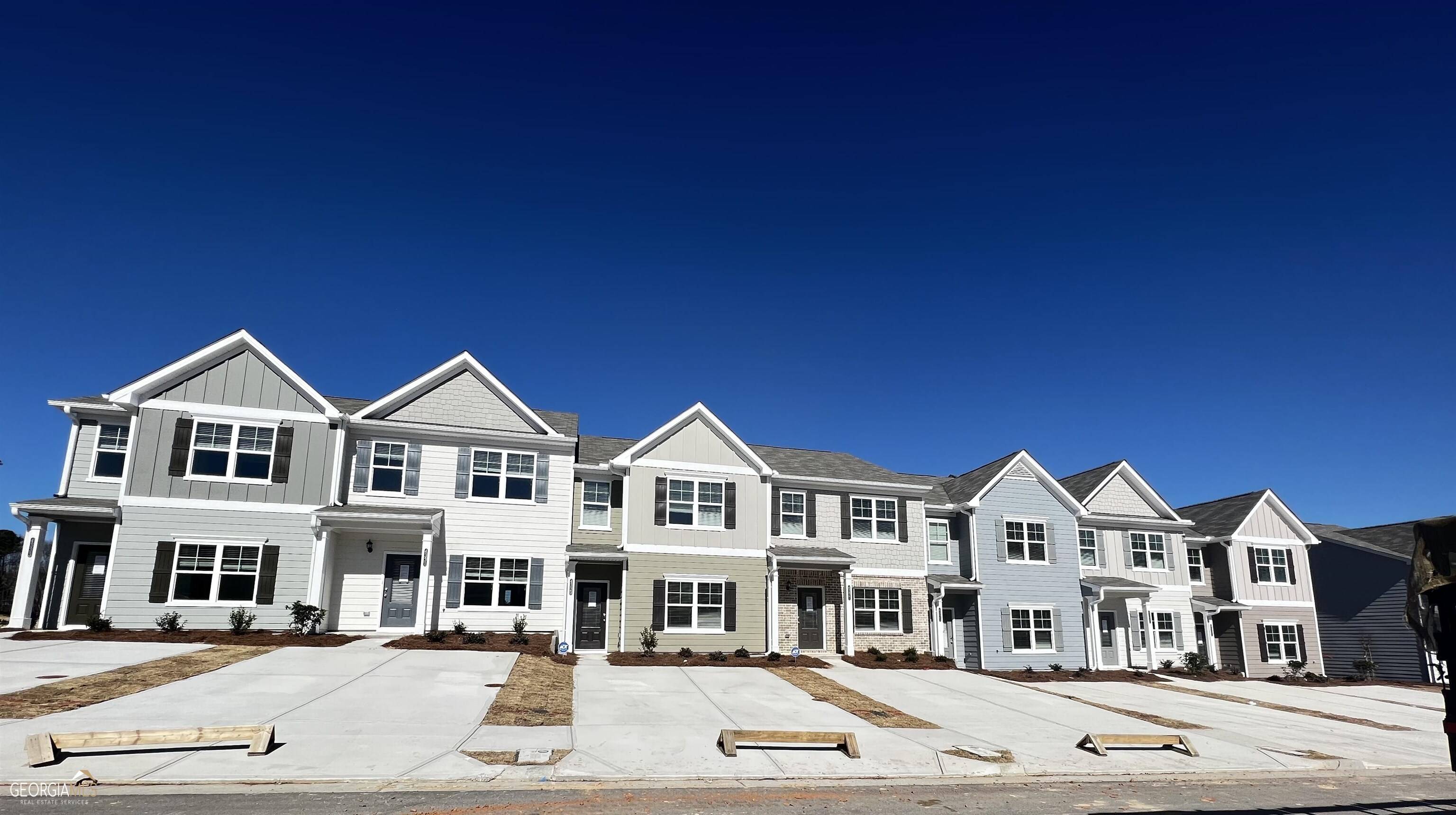 South Fulton, GA 30291,6079 Mallory RDG #35