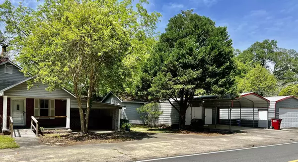 Eastman, GA 31023,5301 Pine ST