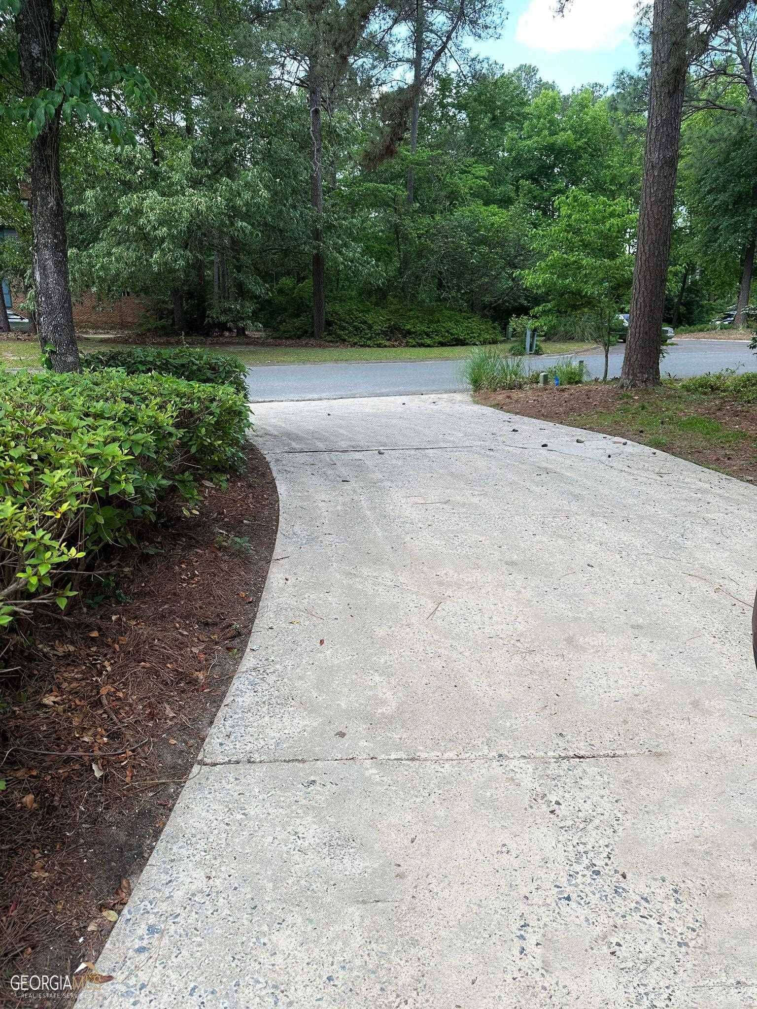 Warner Robins, GA 31088,401 Lake Front DR