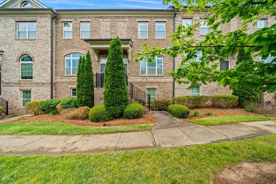 7536 Highlands Point, Atlanta, GA 30328