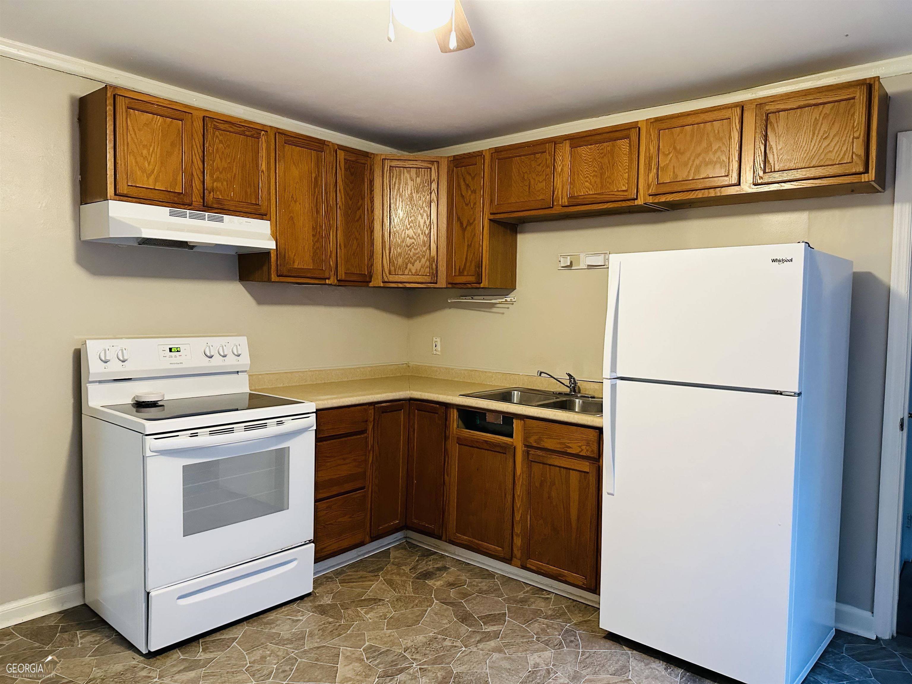 Macon, GA 31206,906 Ponce De Leon CIR