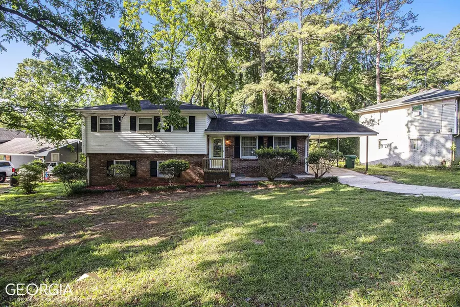 2379 Rockknoll, Conley, GA 30288