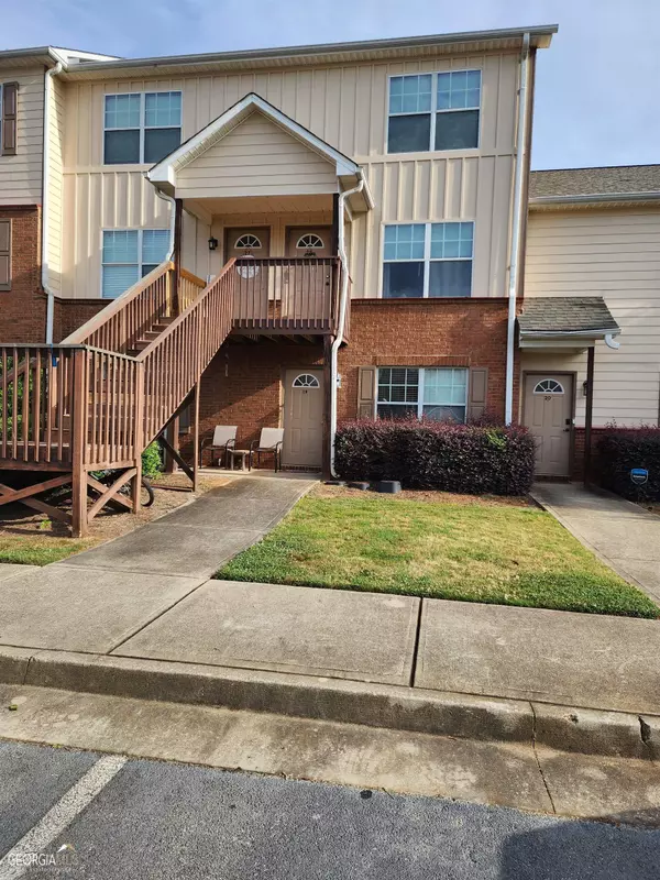 Milledgeville, GA 31061,241 S Irwin #19