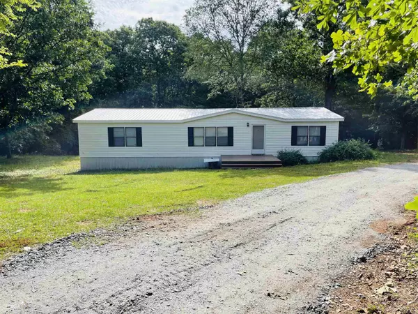 Eatonton, GA 31024,107 Bradley RD