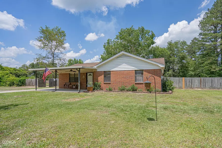 633 Roebling RD, Bloomingdale, GA 31302