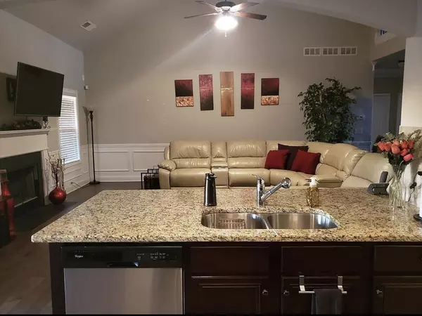 Warner Robins, GA 31088,103 Chamblee WAY