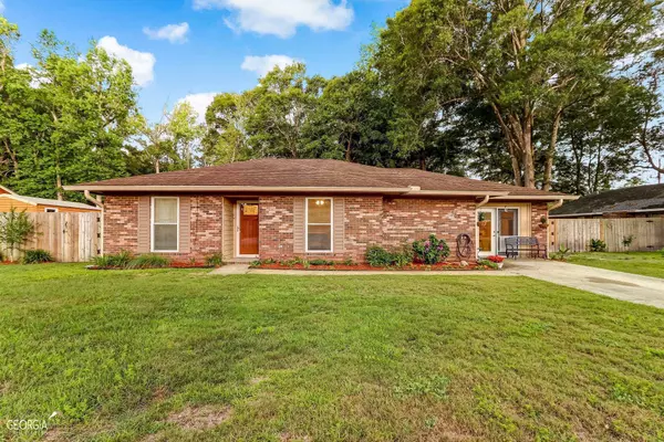 187 W Holly AVE, Kingsland, GA 31548