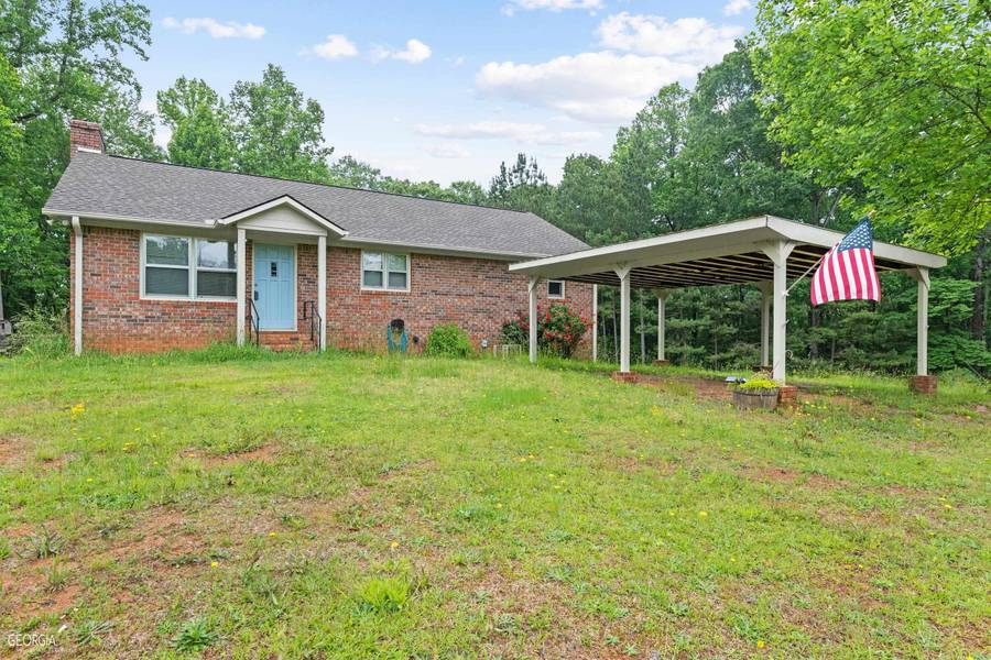 2413 Antioch Church RD, Mount Airy, GA 30563